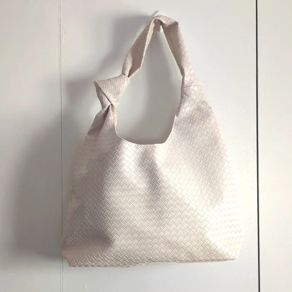 Shoulder Handbag - Picture 2 of 4